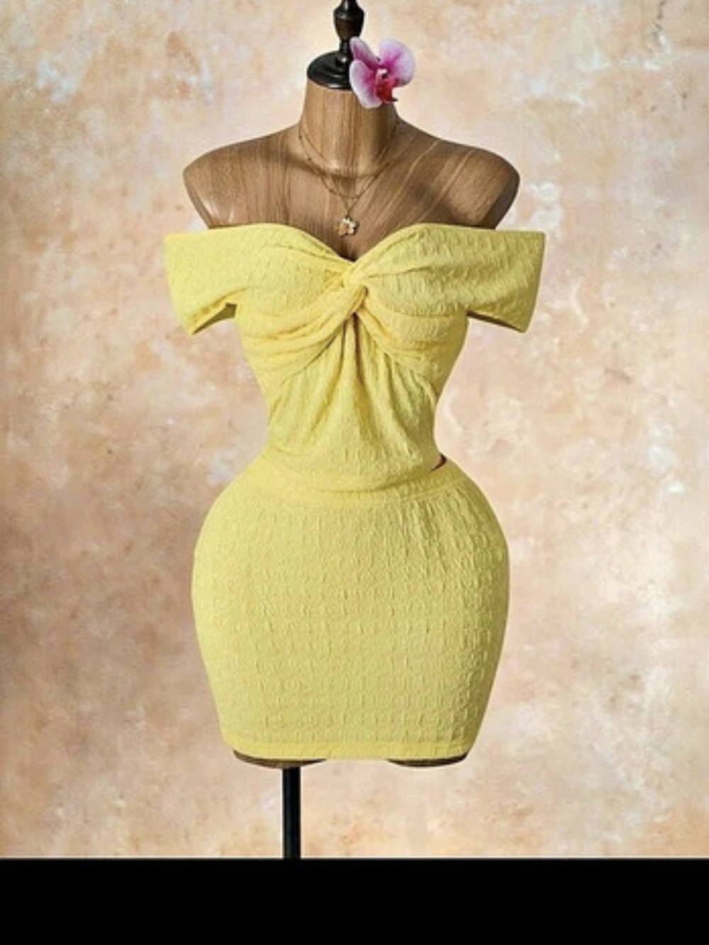 Yellow Off-Shoulder 2pcs/set - Picture 4 of 4